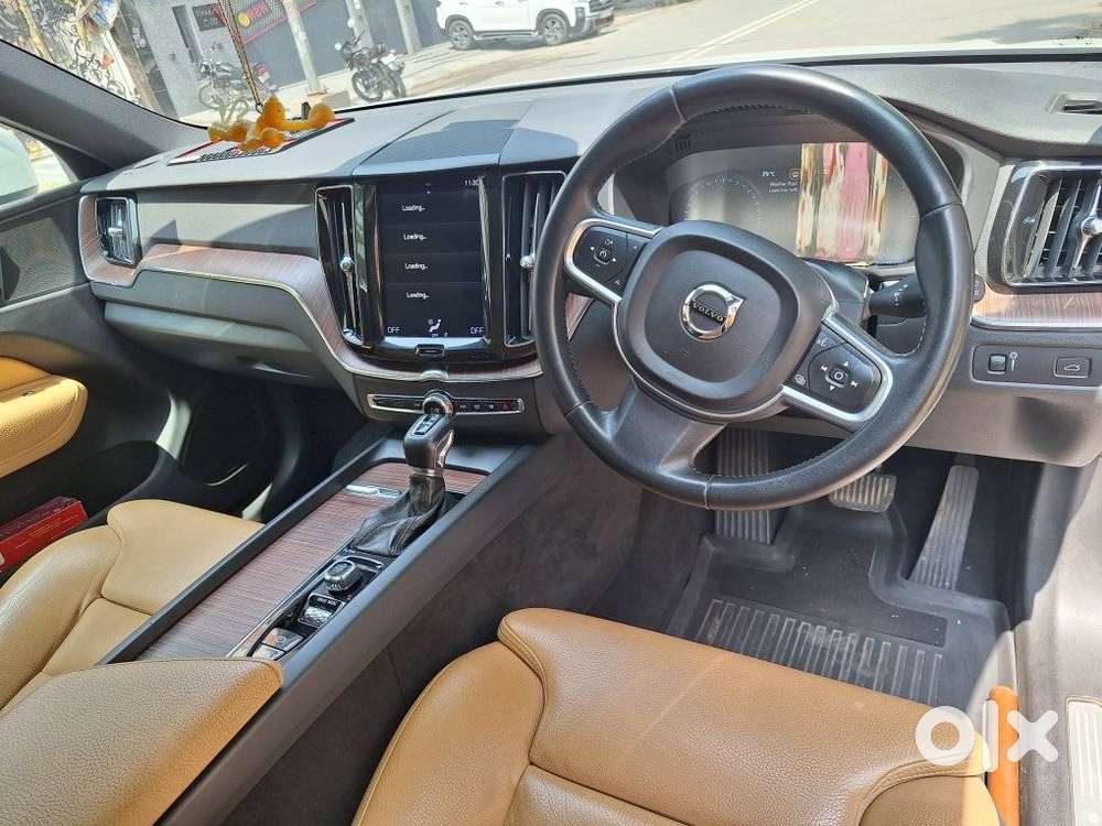 Volvo Xc60 D4 Kinetic, 2019, Diesel