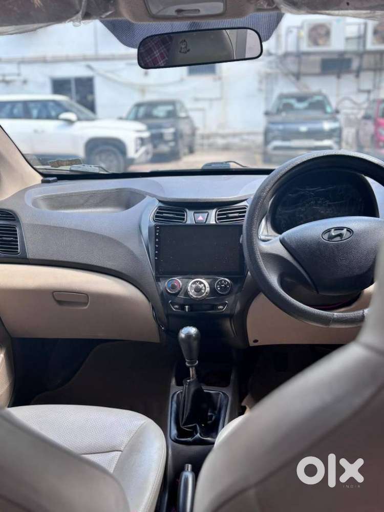 Hyundai Eon Era +, 2017, Petrol
