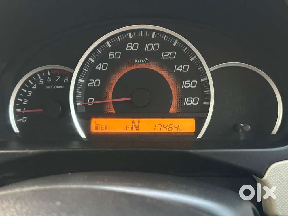 Maruti Suzuki Wagon R 1.0 Vxi Amt, 2016, Petrol