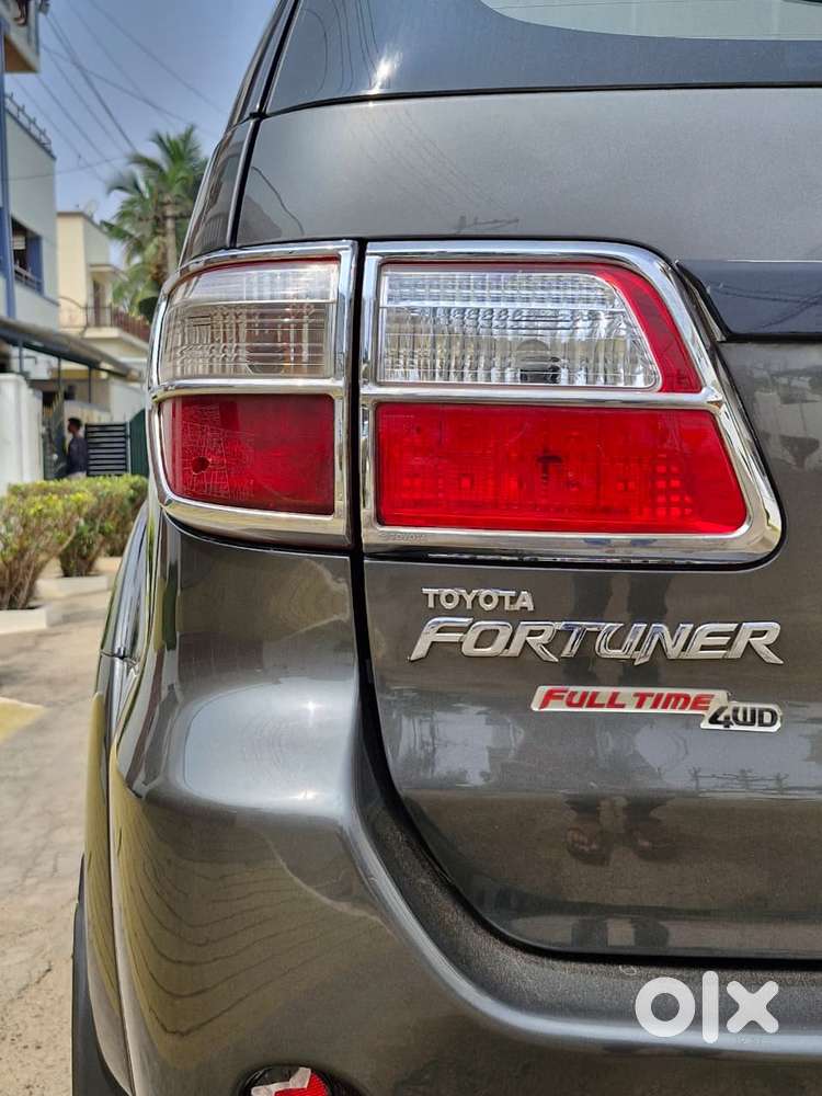 Toyota Fortuner 3.0 4x4 Manual, 2011, Diesel