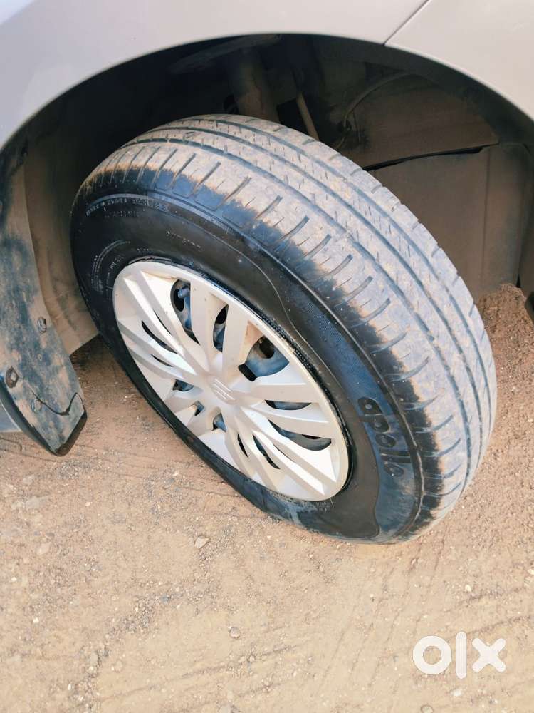 Maruti Suzuki Dzire 1.2 Vxi, 2022, Petrol