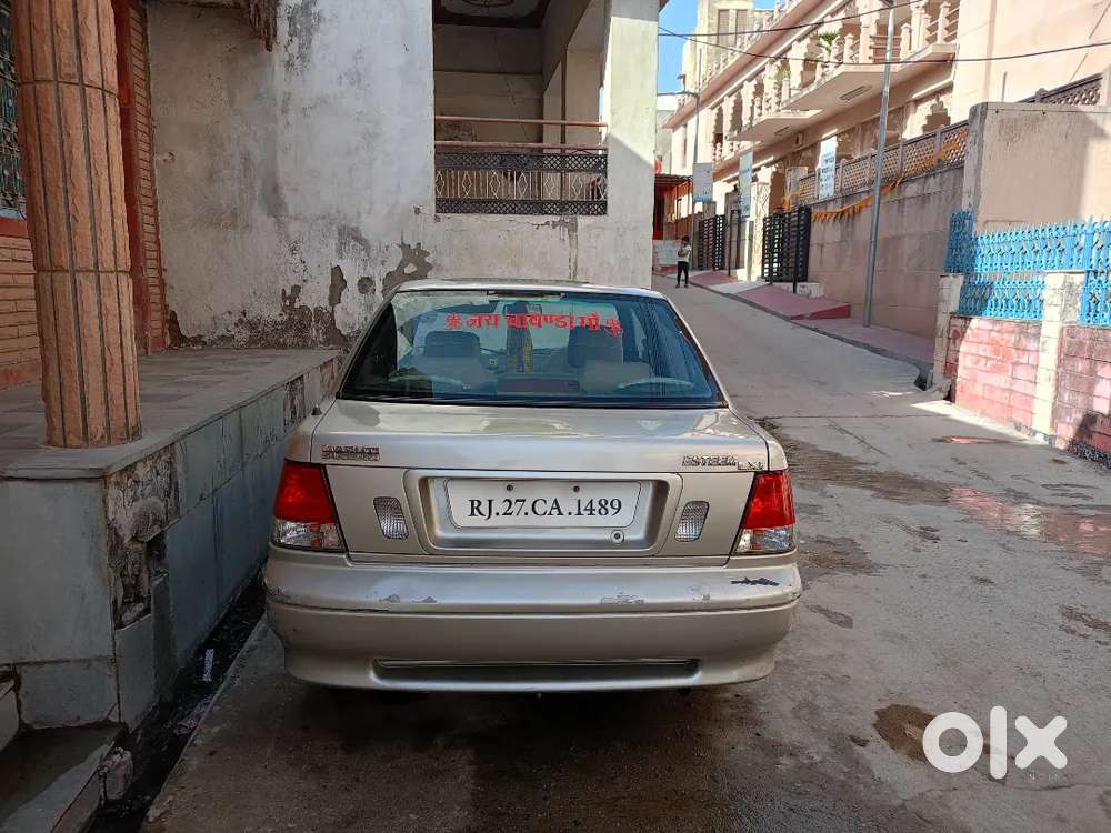 Maruti Suzuki Esteem 2005 Petrol 150000 Km Driven