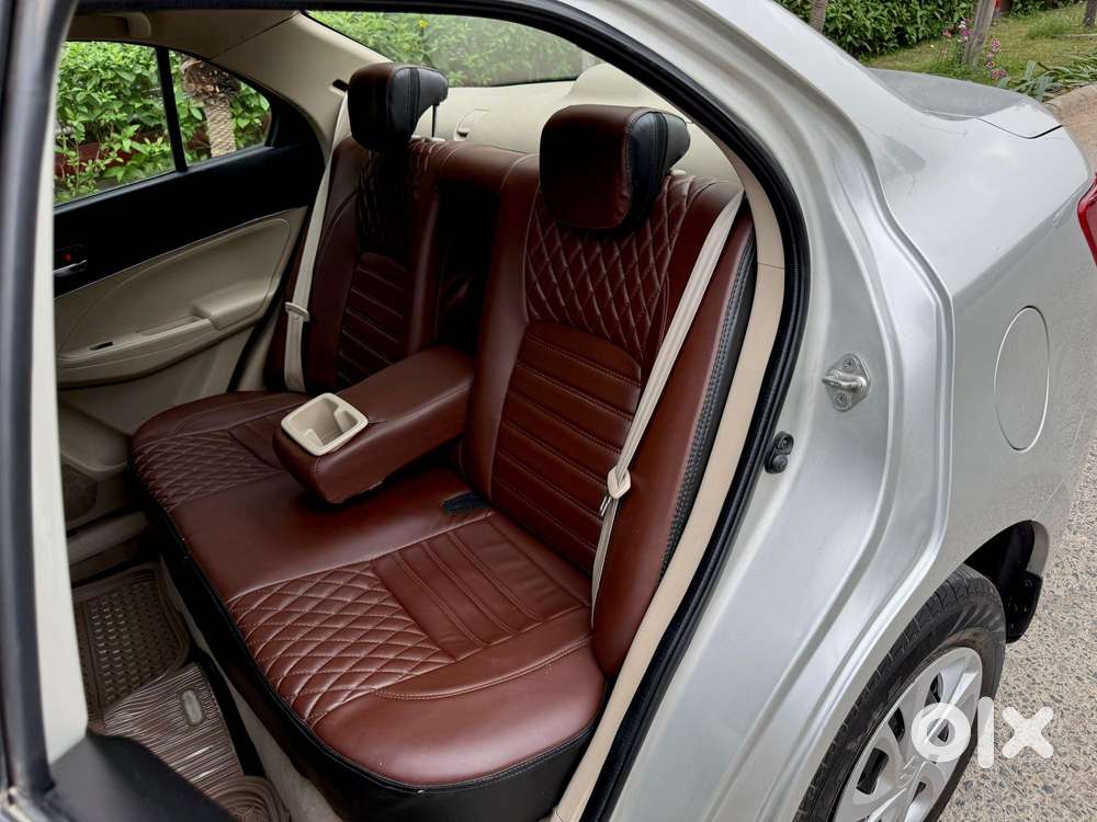 Maruti Suzuki Swift Dzire 1.2 Vxi Bsiv, 2017, Petrol