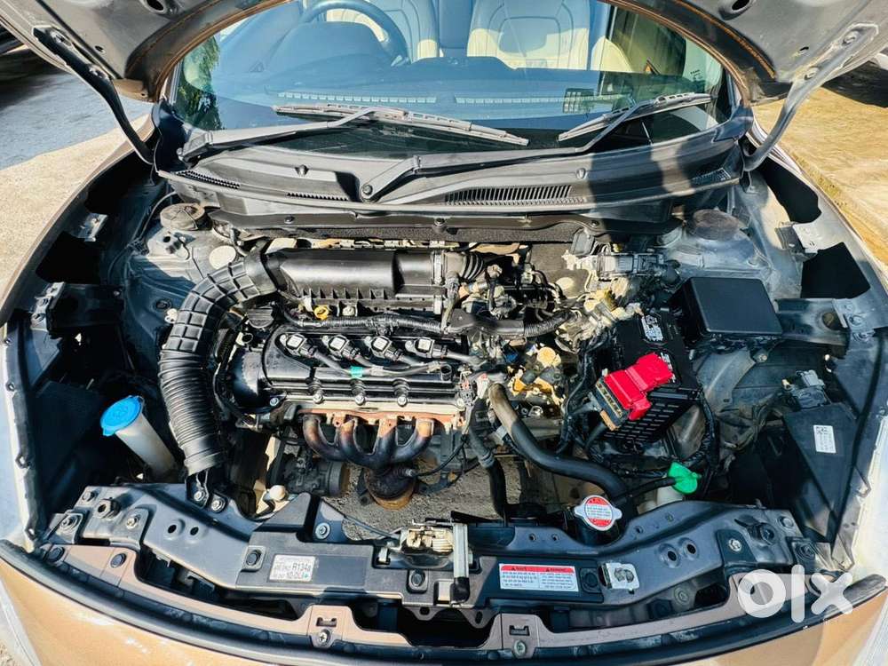 Maruti Suzuki Swift Dzire Vxi(o) Mt, 2019, Petrol