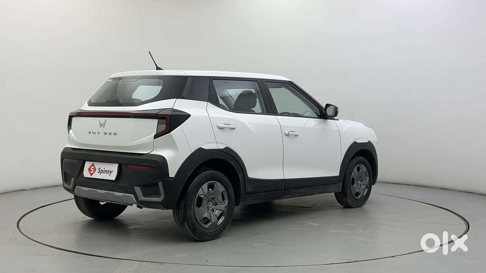 Mahindra Xuv 3xo Ax5 Pm At, 2024, Petrol
