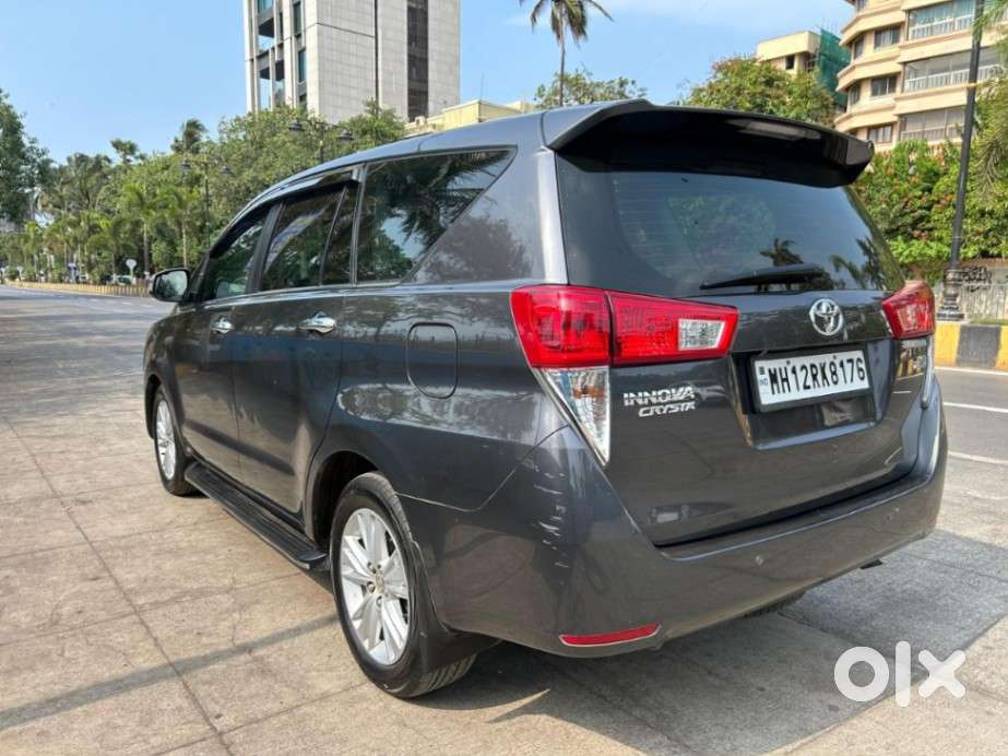 Toyota Innova Crysta 2.8 Zx At 7 Seater, 2019, Diesel