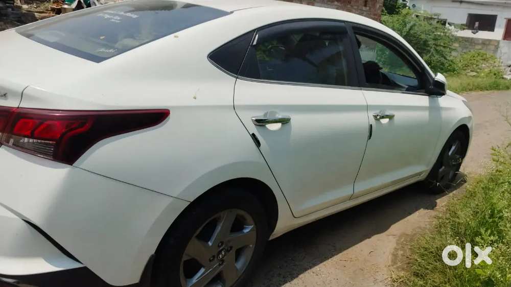 Hyundai Verna 2022 Petrol 71800 Km Driven