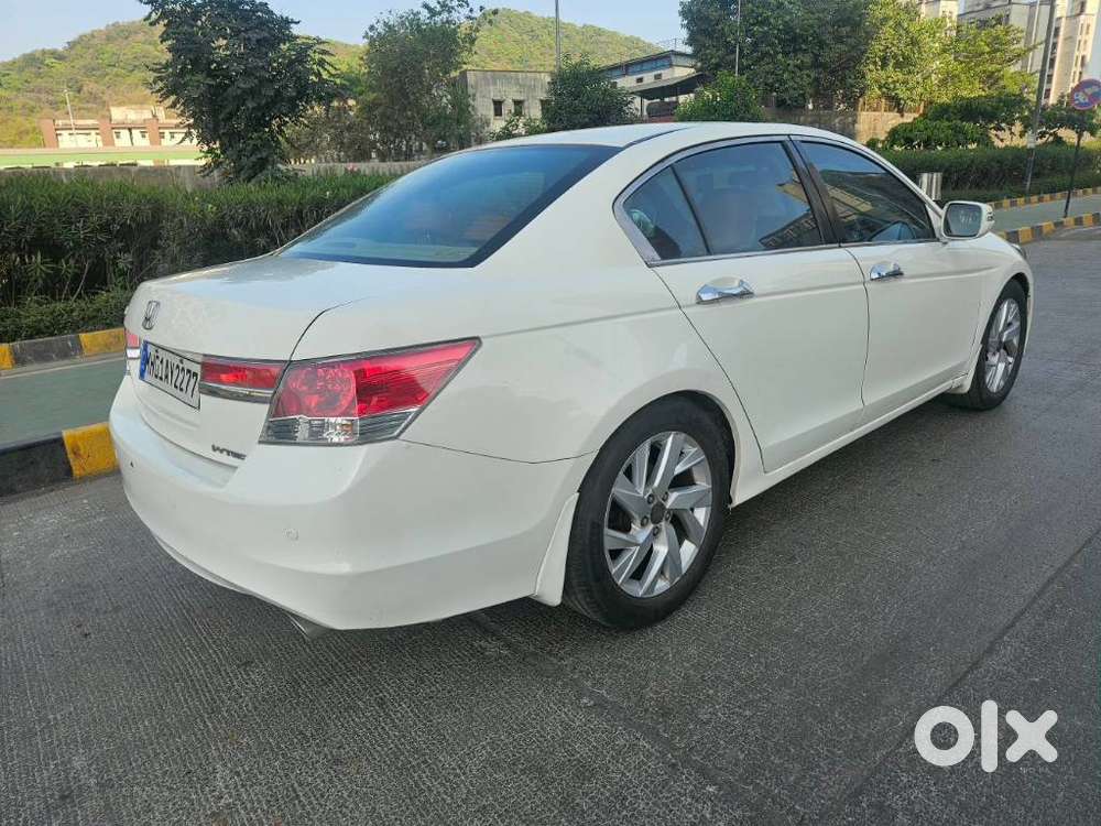 Honda Accord 2.4 Automatic, 2011, Cng & Hybrids