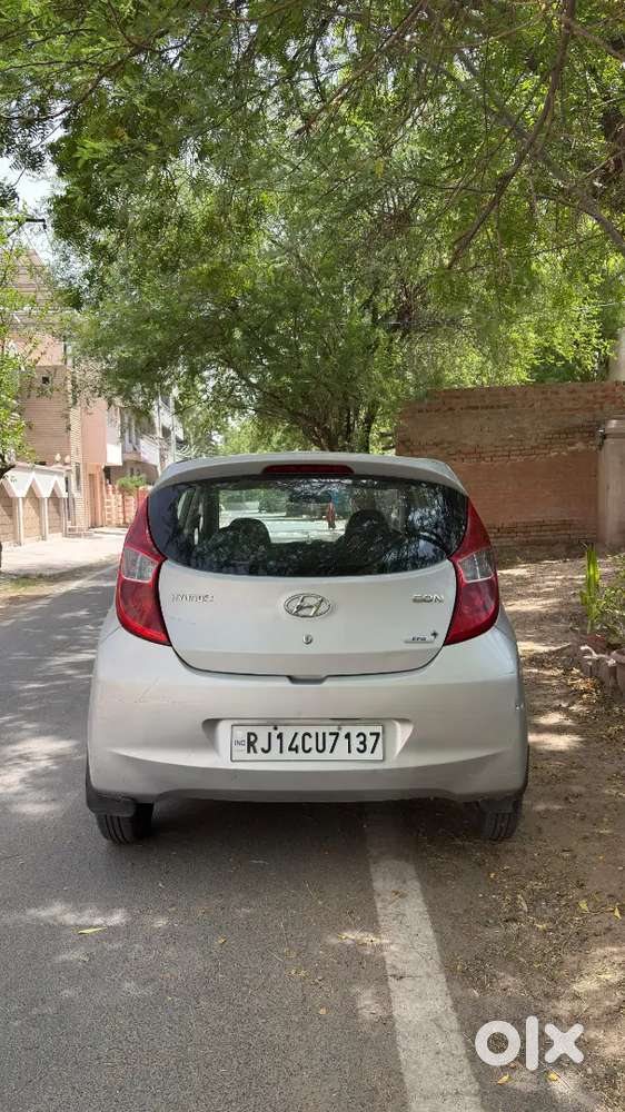 Hyundai Eon 2013 Petrol Well Maintained