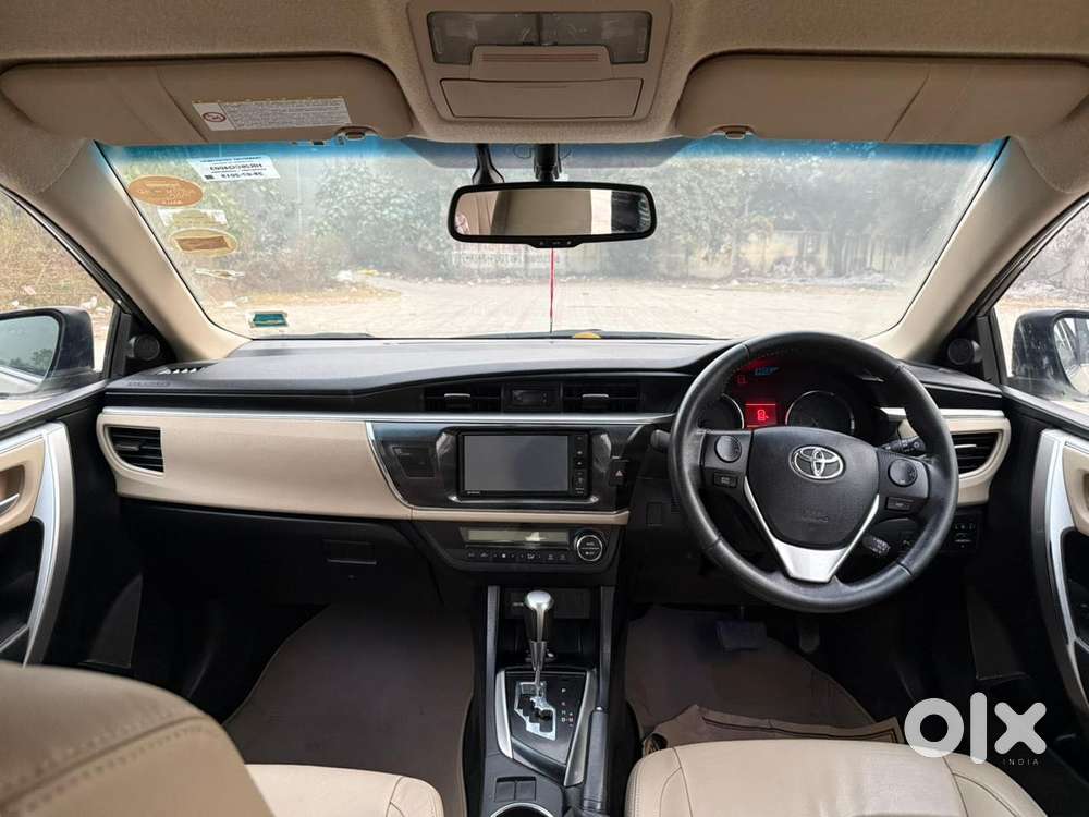 Toyota Corolla Altis Vl At, 2015, Petrol