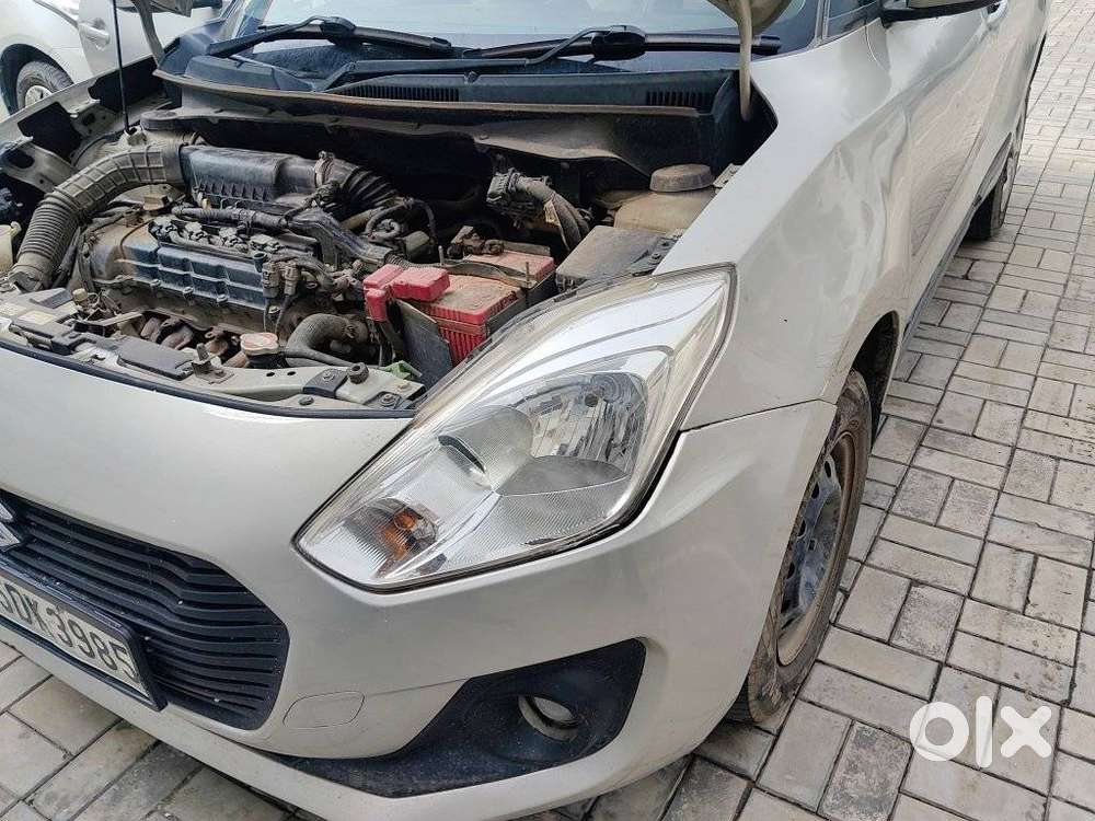 Maruti Suzuki Swift Vxi Ags, 2021, Petrol