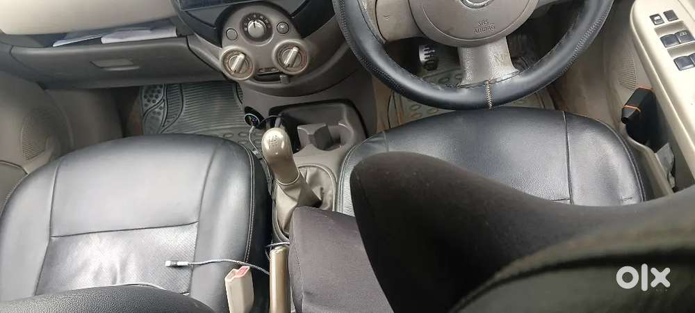 Nissan Micra Primo 1.5 Xv 2011