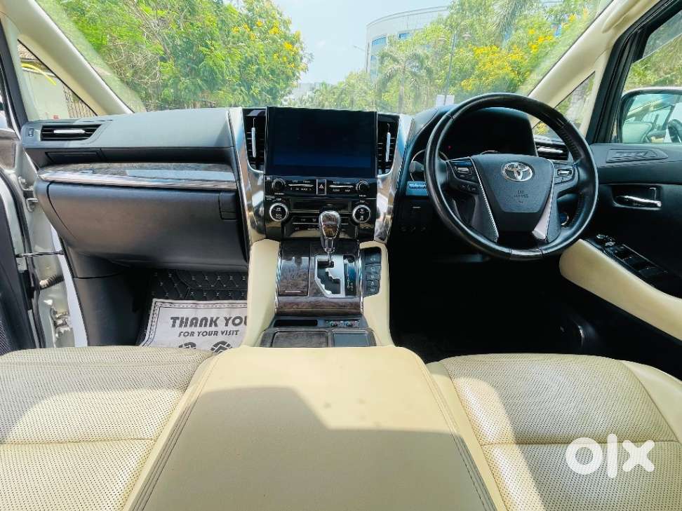 Toyota Vellfire Vip – Executive Lounge, 2023, Electric