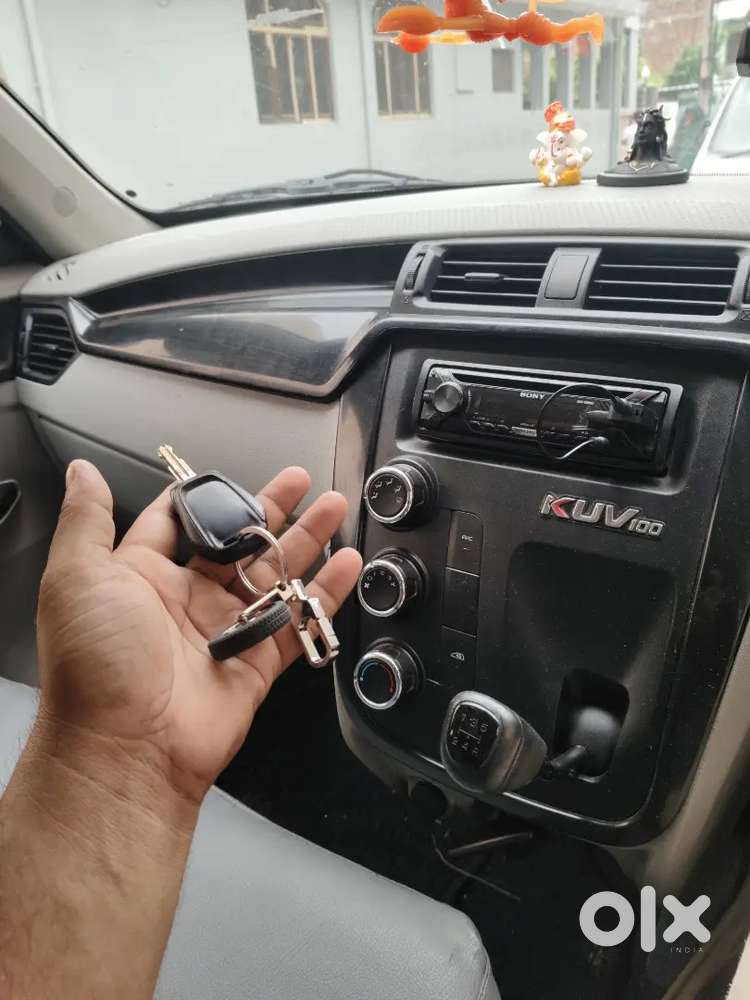 Mahindra Kuv100 Nxt Petrol 2017