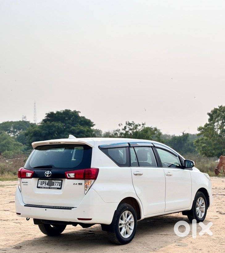 Toyota Innova Crysta 2.4 G Mt 7 Str, 2025, Diesel