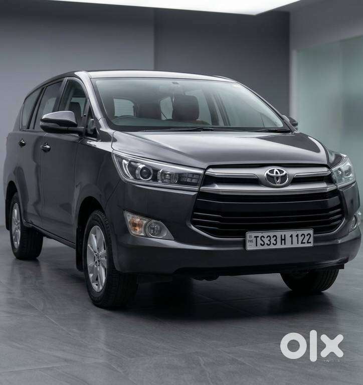 Toyota Innova Crysta 2.4 V, 2017, Diesel