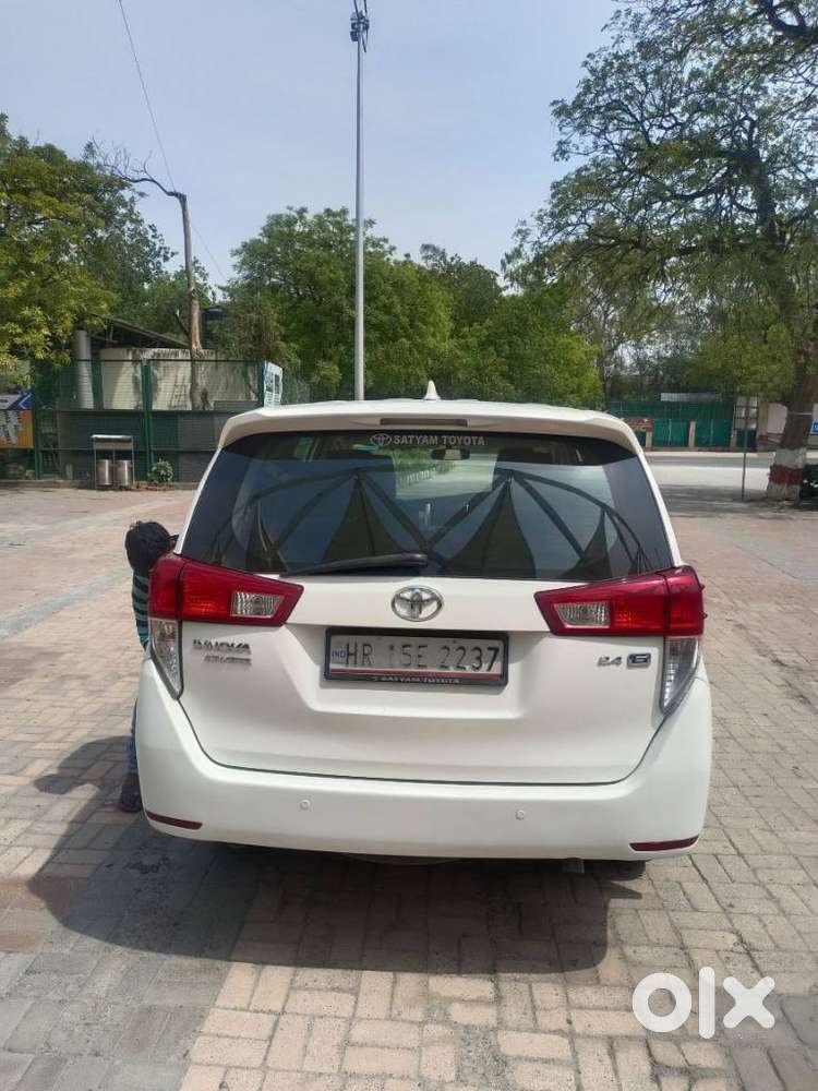 Toyota Innova Crysta 2.4 Gx Mt, 2019, Diesel