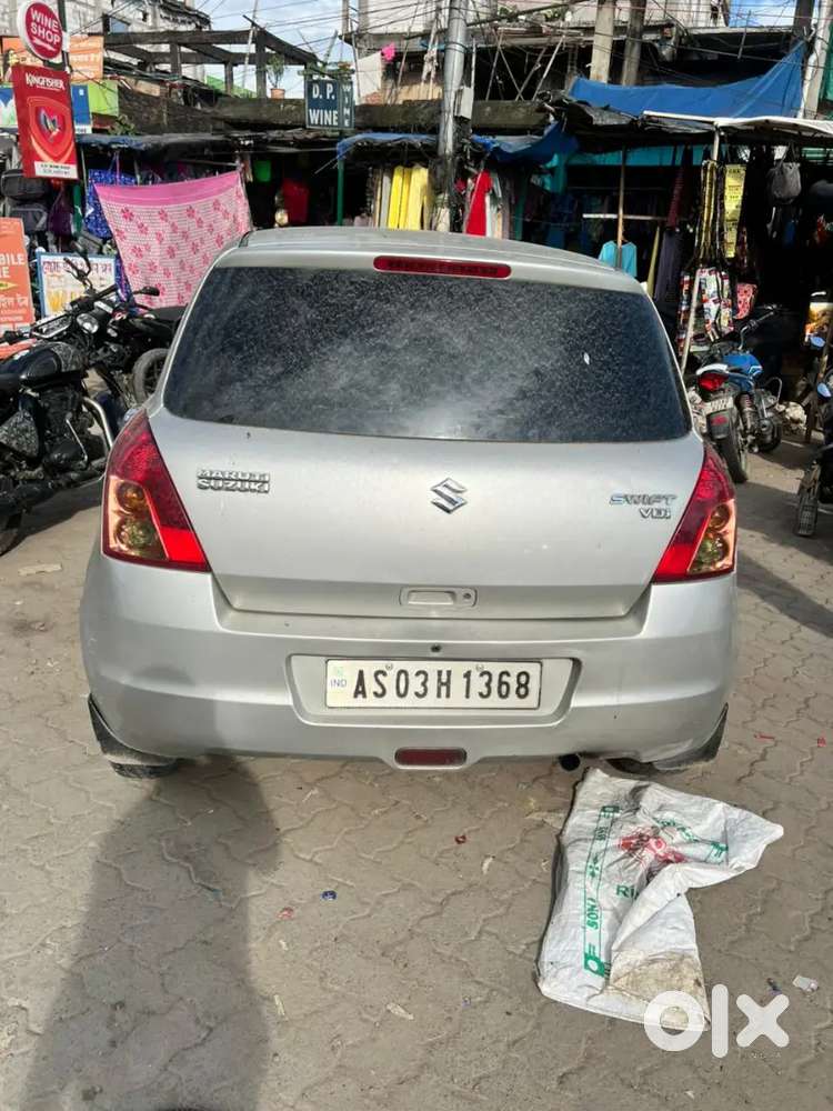 Maruti Suzuki Swift 2010 Car