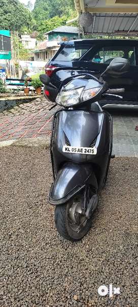 Olx second hand scooty price outlet
