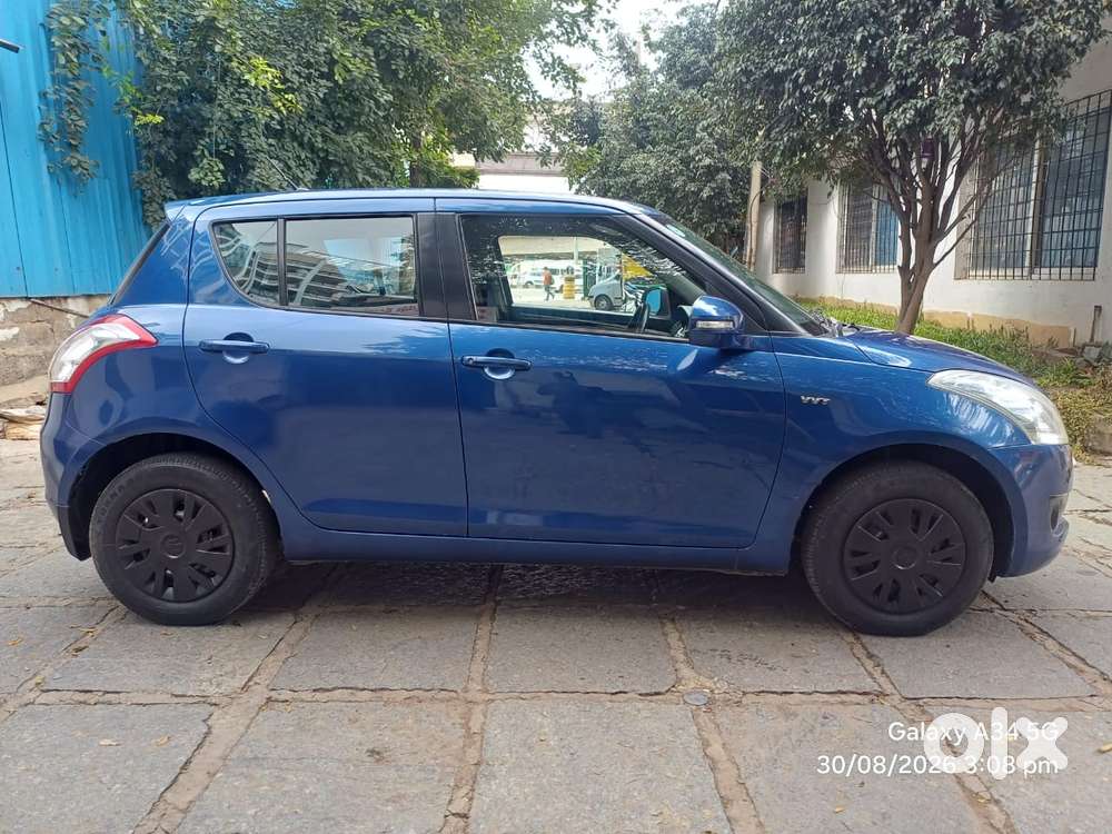 Maruti Suzuki Swift Vxi, 2012, Petrol
