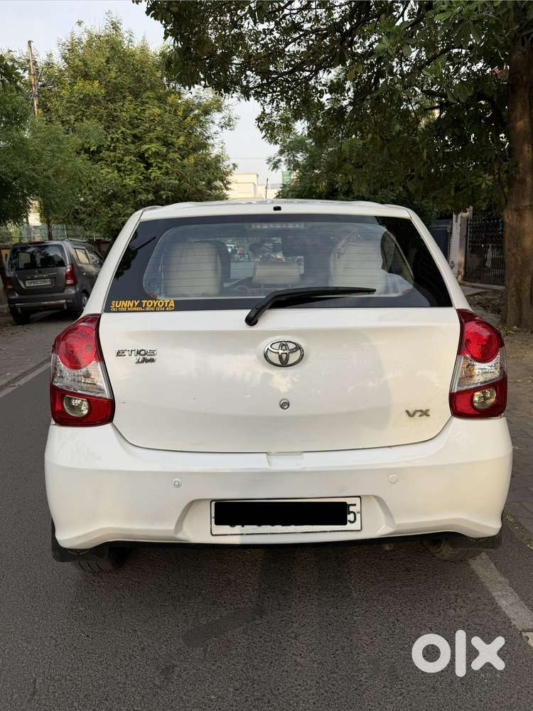 Toyota Etios Liva 1.2 Vx, 2017, Petrol
