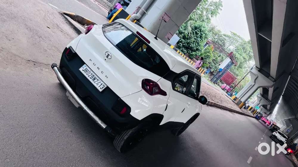 Tata Punch 2023 Petrol 10000 Km Driven
