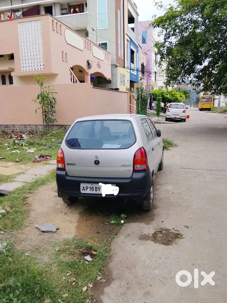 Maruti Suzuki Alto Lxi Bsiv 2011 123000km Driven