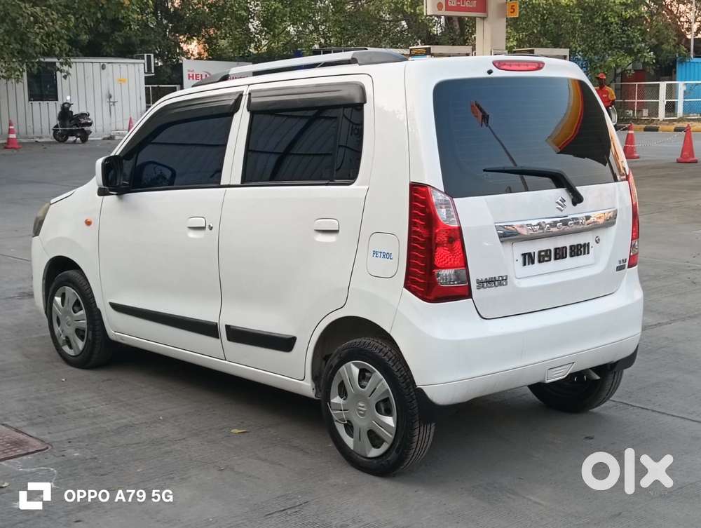 Maruti Suzuki Wagon R Vxi Amt1.2, 2017, Petrol