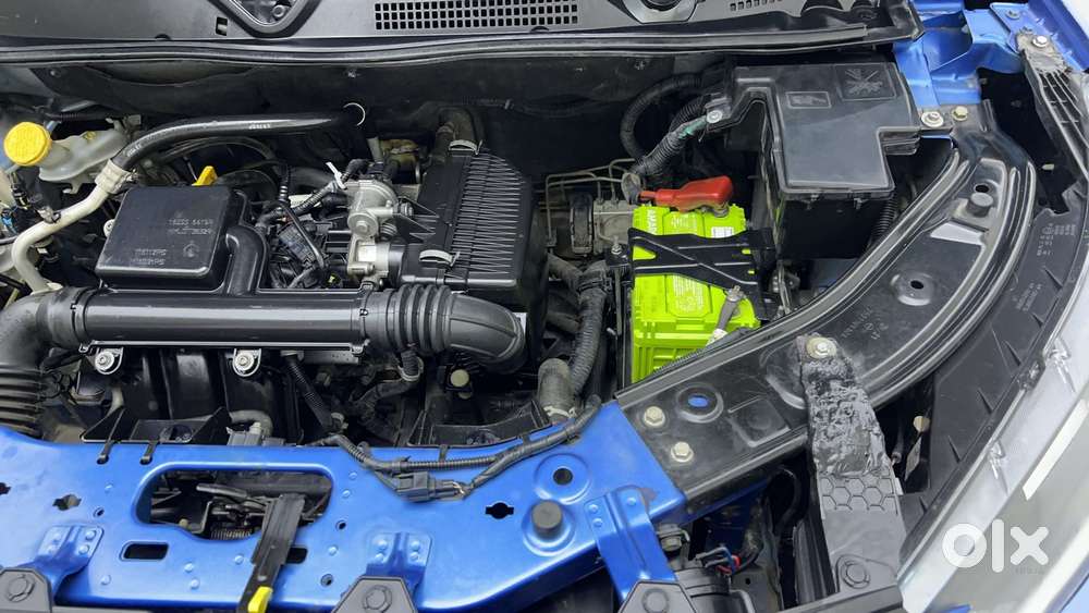 Nissan Magnite 1.0 Xv Dual Tone, 2021, Petrol