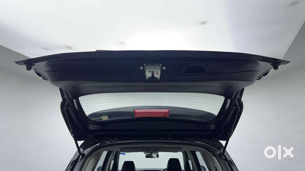 Kia Carens 1.4 Prestige Plus Turbo 7 Str, 2023, Petrol