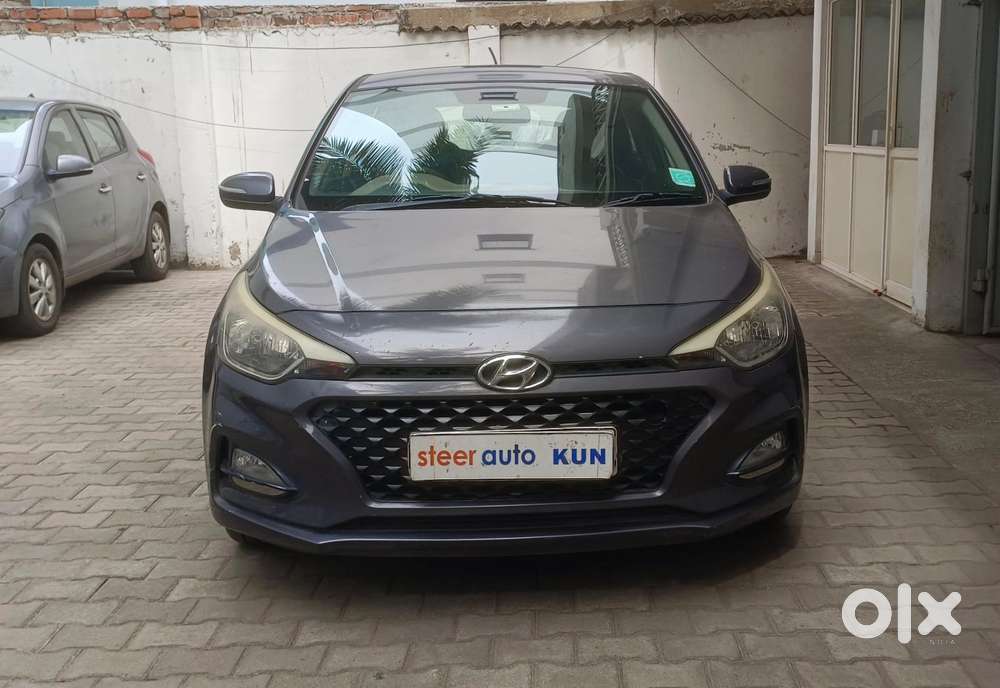 Hyundai Elite I20 Sportz (o) 1.2, 2018, Petrol