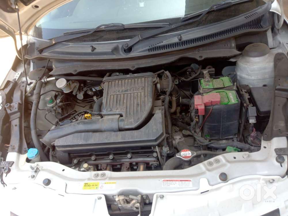 Maruti Suzuki Swift Vxi, 2015, Petrol