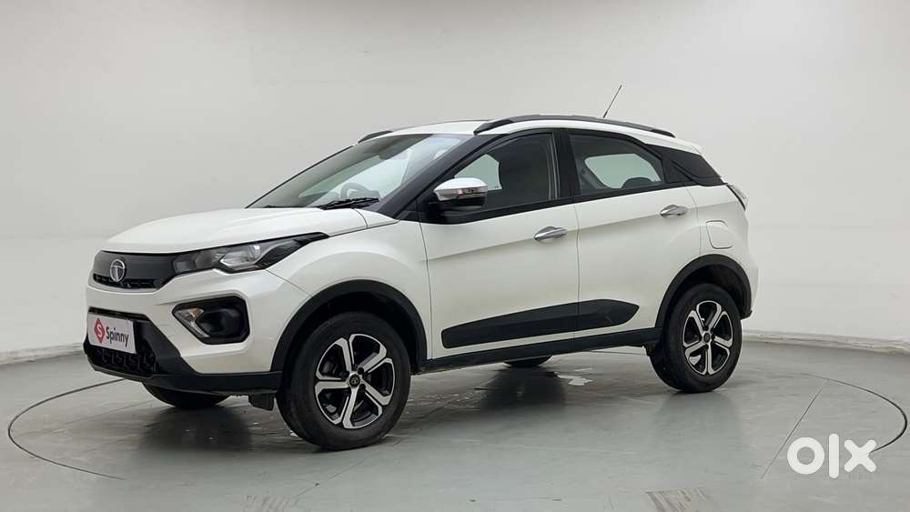 Tata Nexon 1.2 Revotron Xm (s), 2023, Petrol