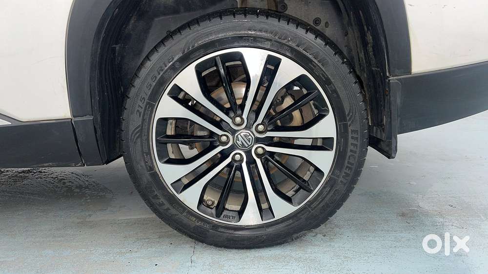 Mg Hector Plus 1.5 Sharp Turbo Cvt 6 Str, 2022, Petrol