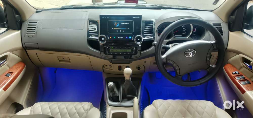 Toyota Fortuner 3.0 4x4 Manual, 2010, Diesel