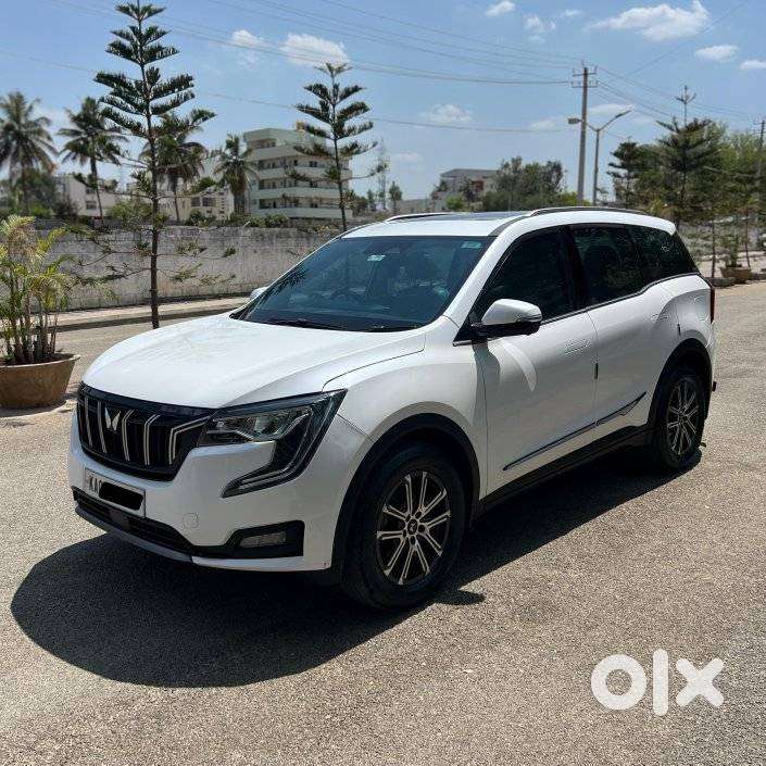 Mahindra Xuv700 2.2 Ax 7 Diesel At Luxury Pack Str, 2025, Diesel