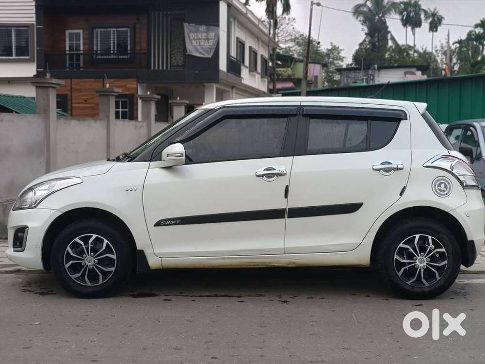 Maruti Suzuki Swift 1.2 Vxi (o), 2016, Petrol