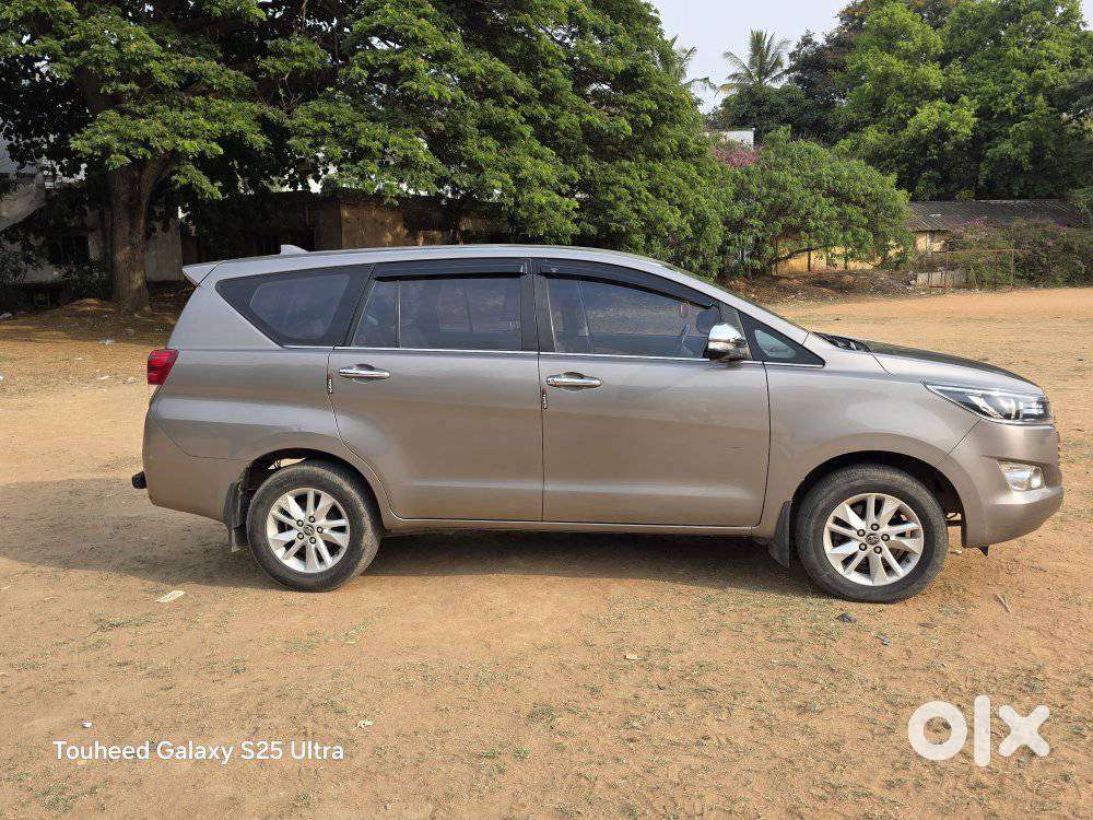 Toyota Innova Crysta 2.8z Automatic, 2017, Diesel