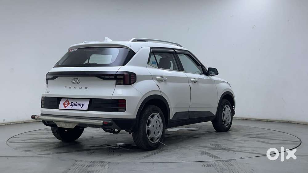 Hyundai Venue Sx, 2022, Petrol