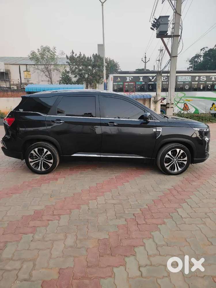 Mg Hector Plus 2022 Petrol 40000 Km Driven