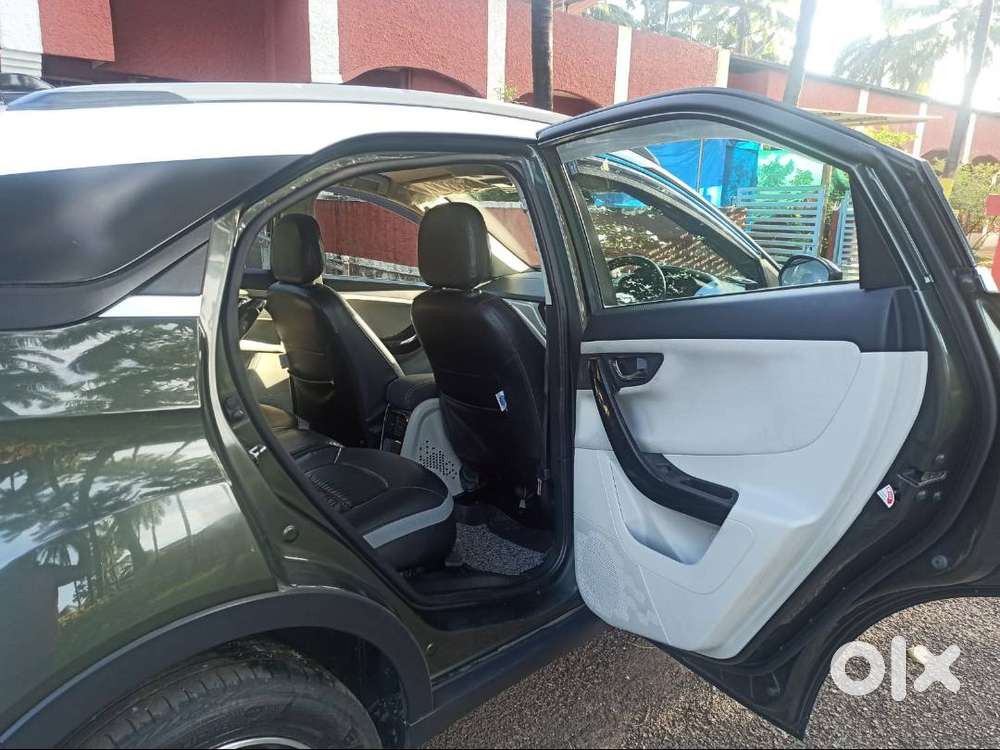 Nexona Used Car Showroom Condition