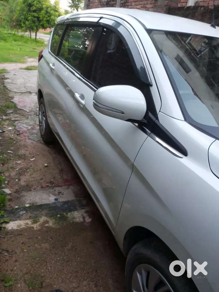 मुझे गाड़ी नहीं रखता है इसलिए मैं  बेच रहा हूं