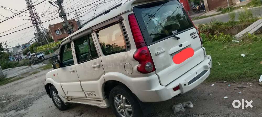 Mahindra Scorpio 2013 2nd Owner