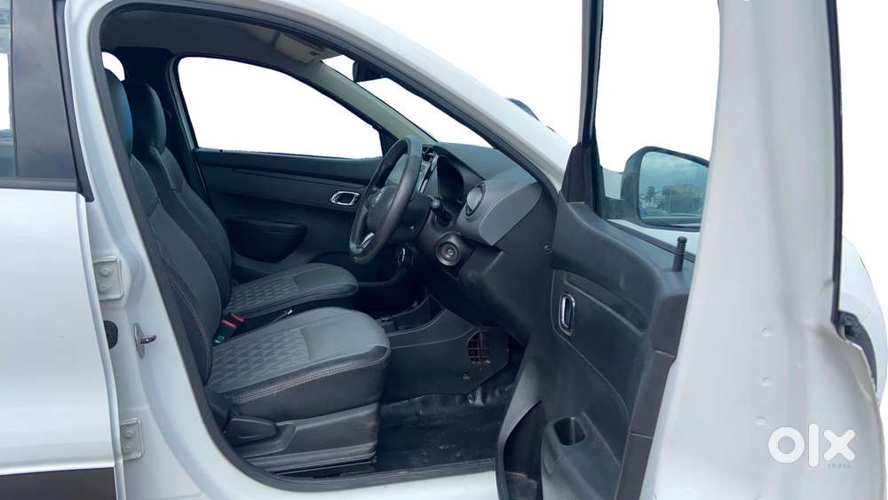 Renault Kwid 2019-ongoing 1.0 Rxt Amt (o), 2019, Petrol