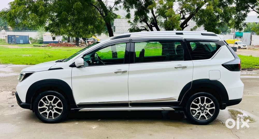 Maruti Suzuki Xl6 1.5 Alpha At, 2024, Petrol