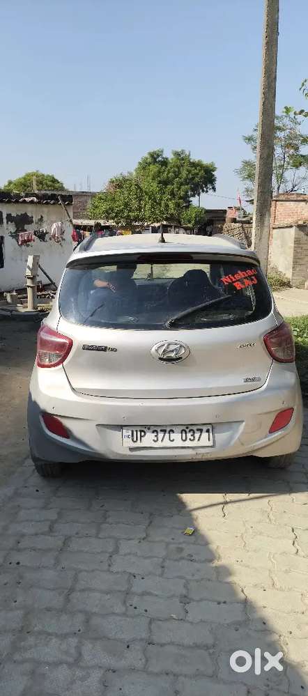 Hyundai Grand I10 2015 Diesel 79000 Km Driven