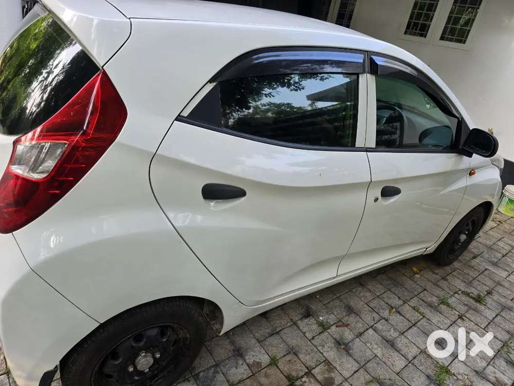 Second Owner Hyundai Eon 2012 Dec
