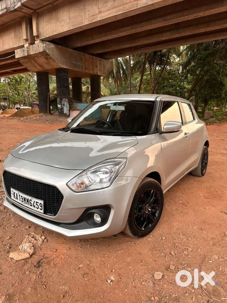 Maruti Suzuki Swift 2022 - 2023 Vxi