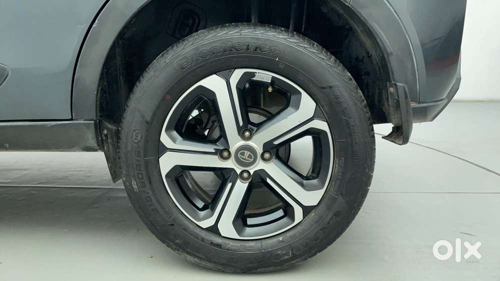 Tata Nexon 1.2 Revotron Xz Plus (s), 2023, Petrol