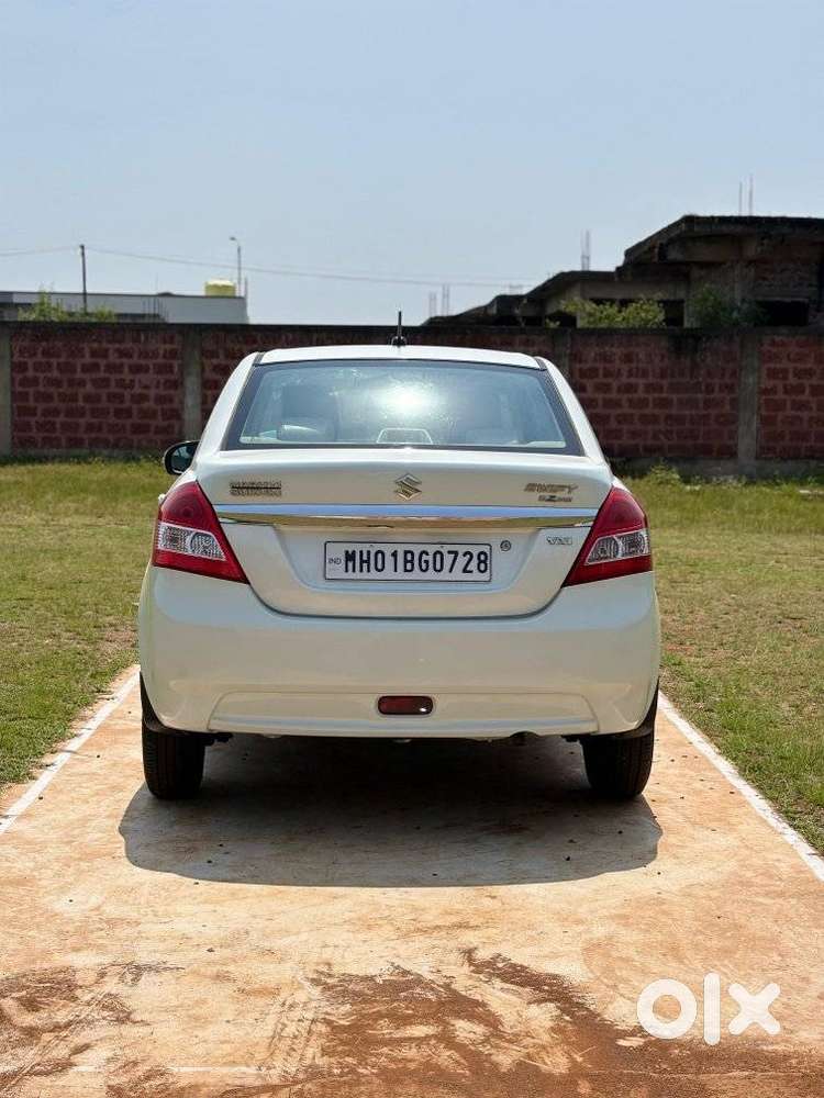 Maruti Suzuki Swift Dzire 1.2 Vxi Bsiv, 2013, Petrol